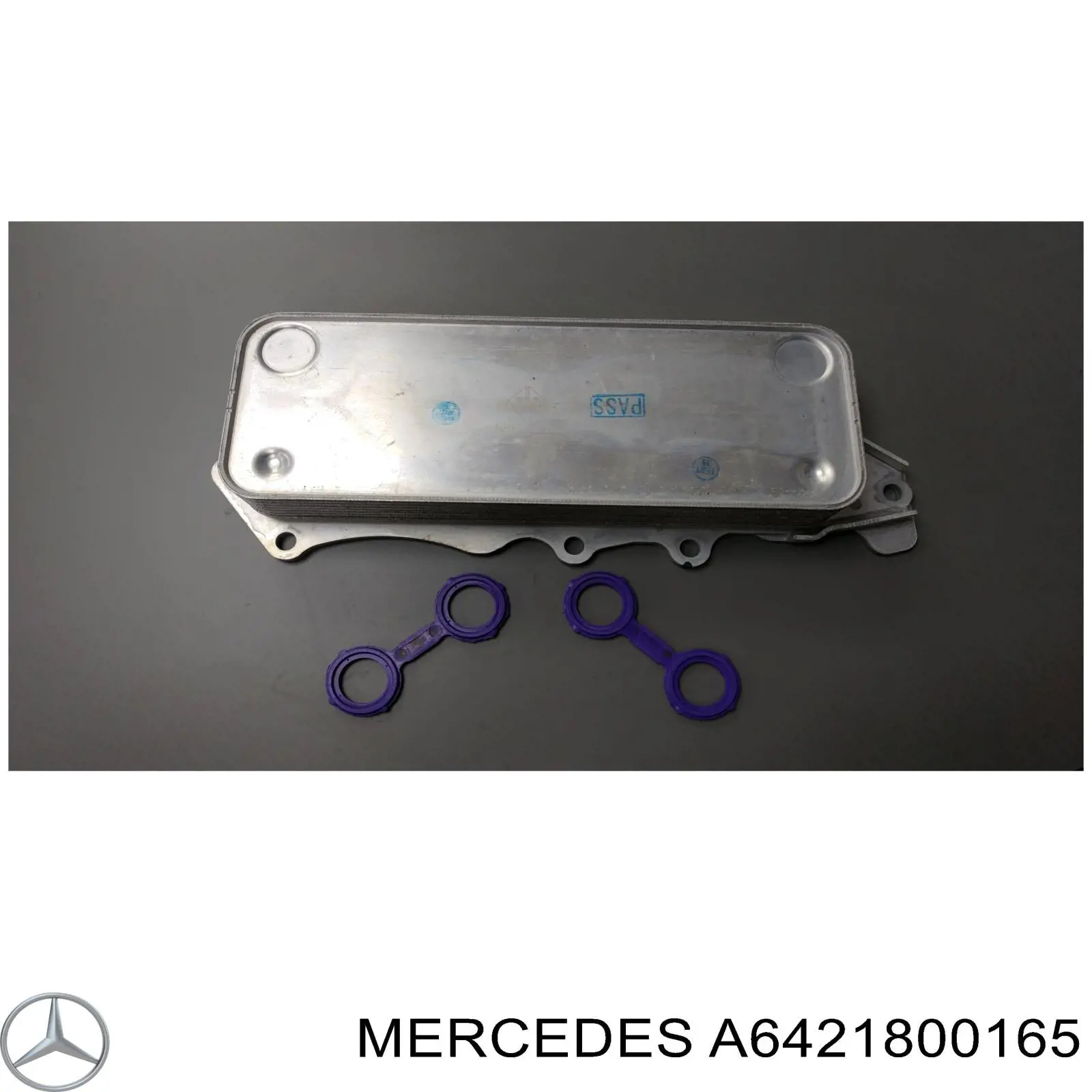 Comprar A6421800165 Mercedes Radiador de aceite debajo del filtro