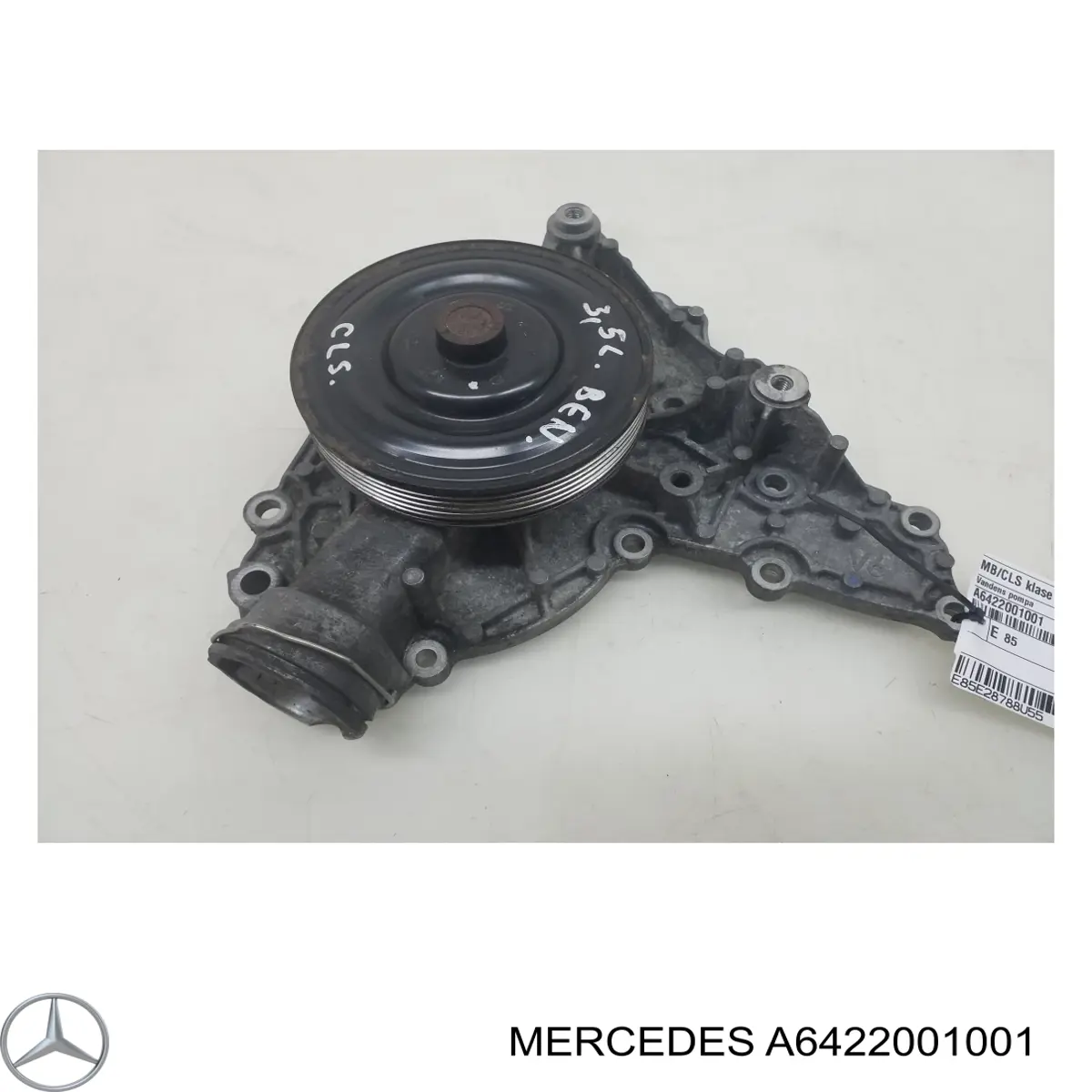 Bomba de agua A6422001001 Mercedes