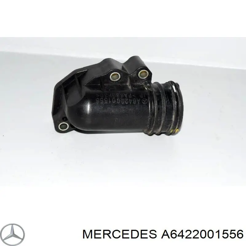 A6422001556 Mercedes Brida del sistema de refrigeración (triple unión)