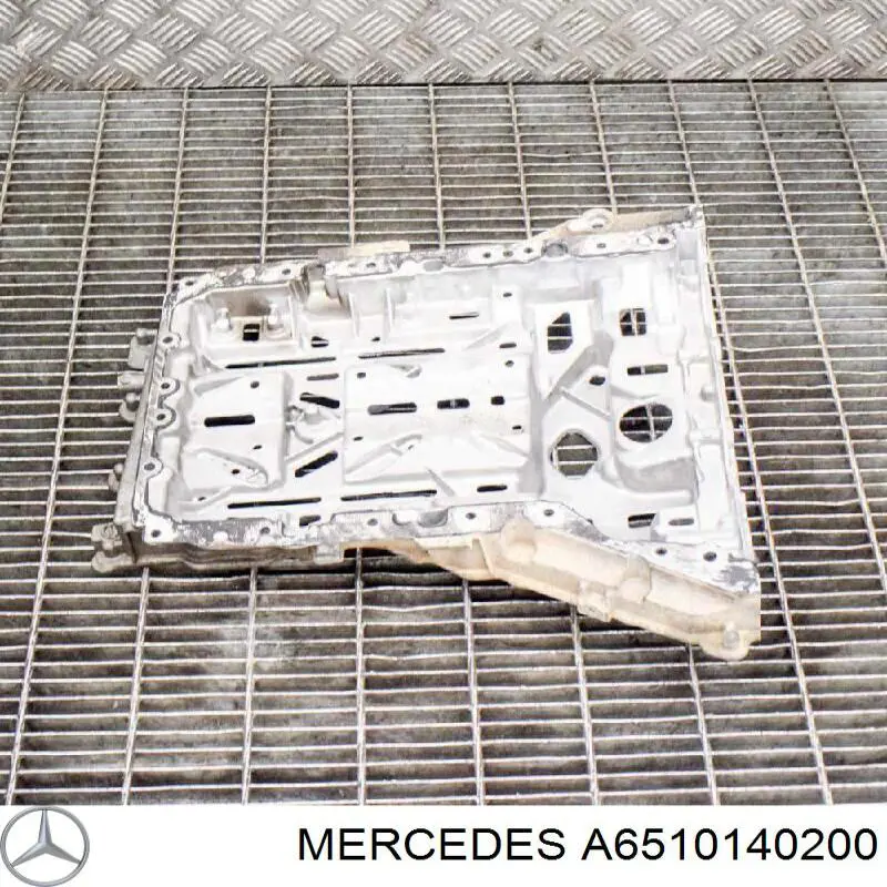 A6510140200 Mercedes Cárter de aceite del motor