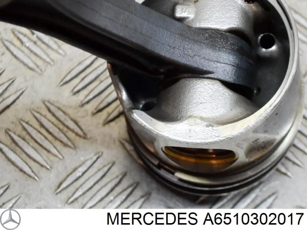 Pistón completo para 1 cilindro, STD Mercedes A6510302017 precio, desde 101,64 EUR
