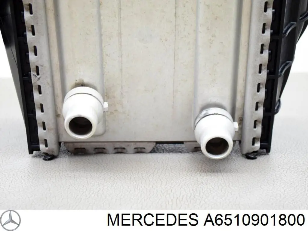 Radiador de aire de admisión Mercedes A6510901800 precio, desde 159,72 EUR