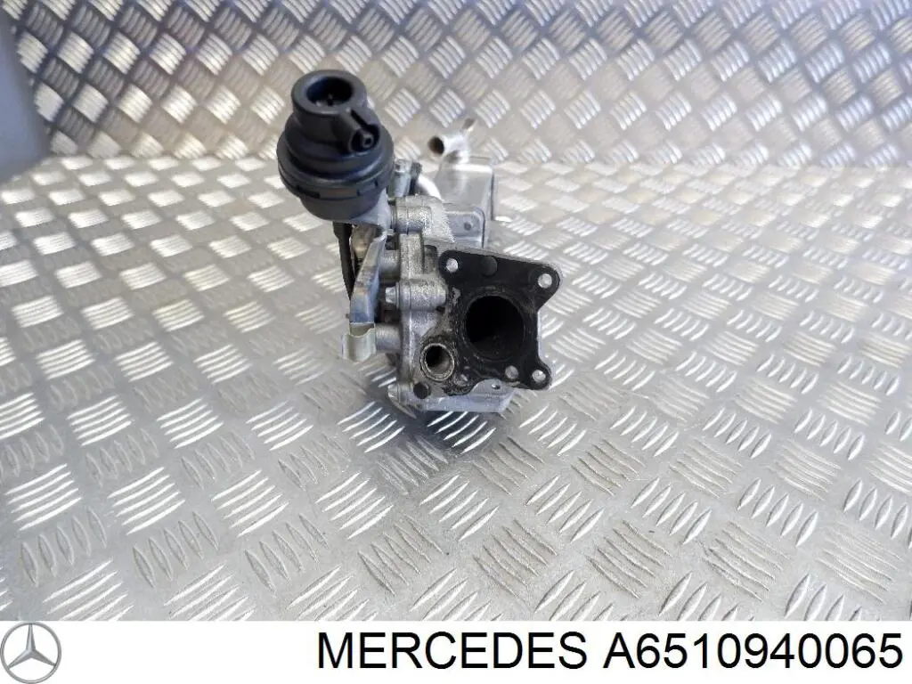 Válvula de derivación EGR A6510940065 Mercedes