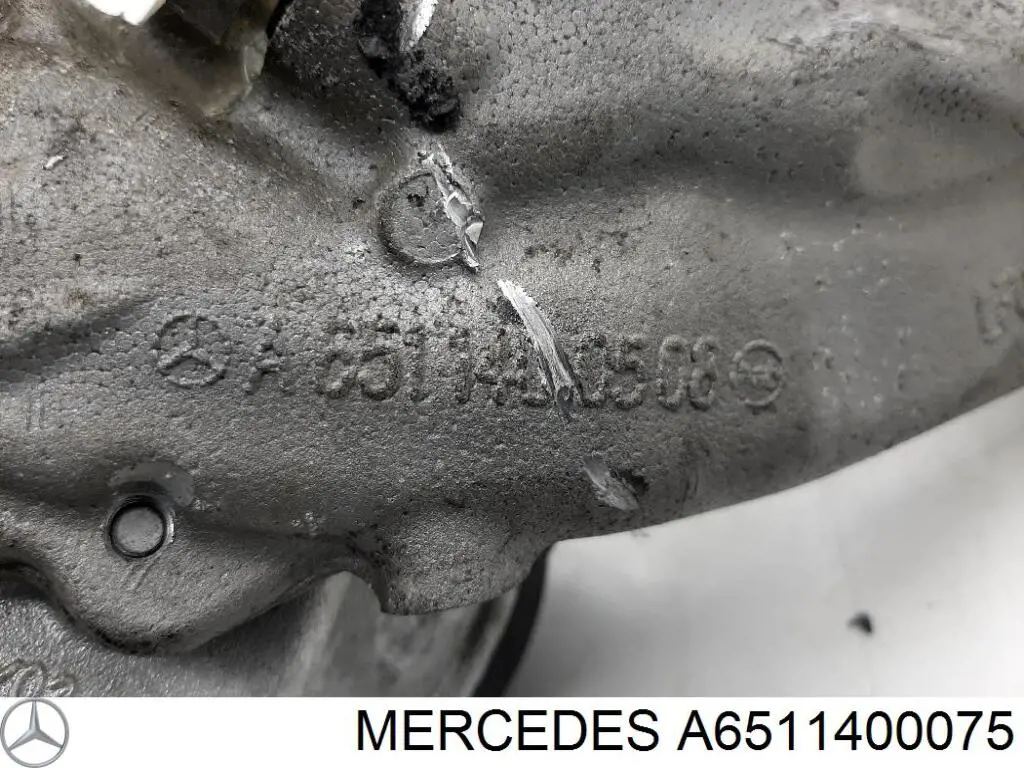 Enfriador de recirculación de gases de escape EGR A6511400075 Mercedes