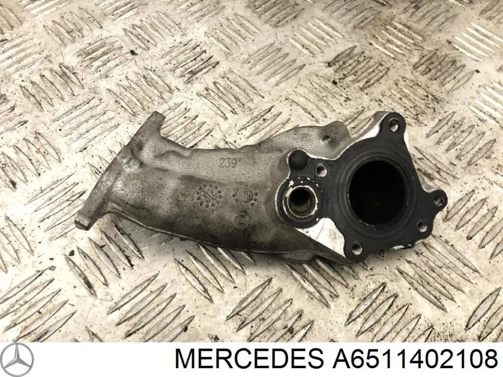 Comprar A6511402108 Mercedes Tubo del sistema de recirculación de gases de escape EGR