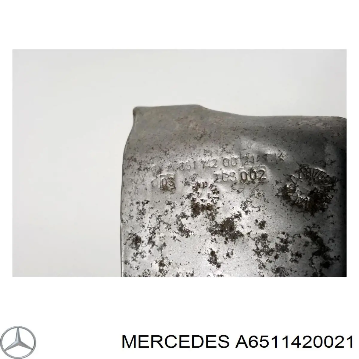 Escudo térmico del colector de escape A6511420021 Mercedes