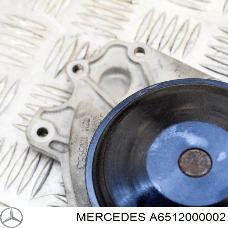 Comprar A6512000002 Mercedes Bomba de agua para motor