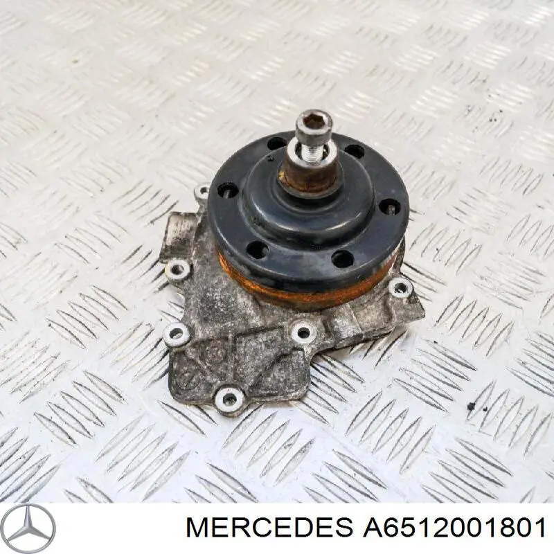 Motor de agua Mercedes A6512001801