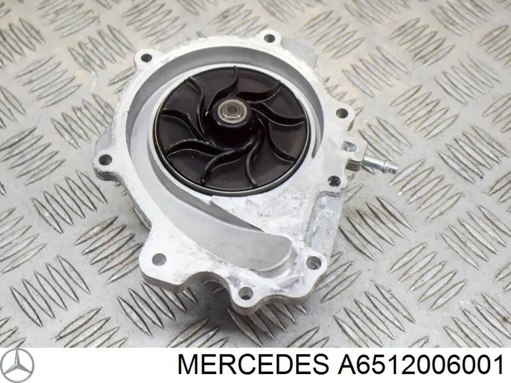 Comprar 651200510180 Mercedes Bomba de agua para motor