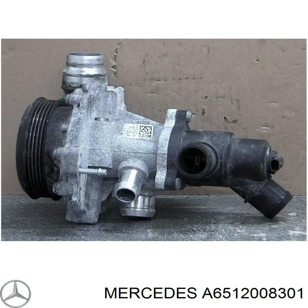 A6512008301 Mercedes bomba de agua