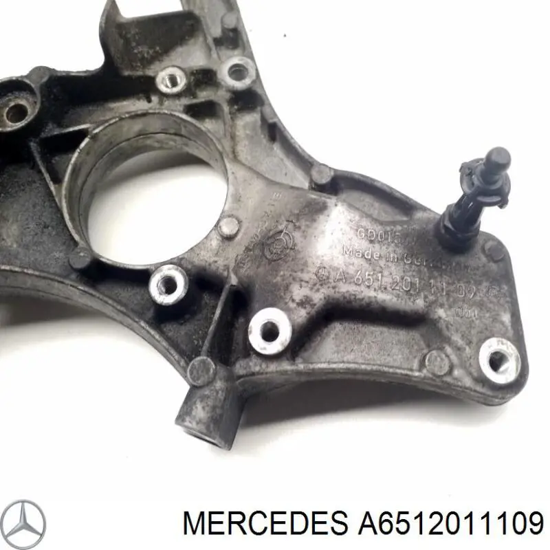 A6512011109 Mercedes Soporte alternador