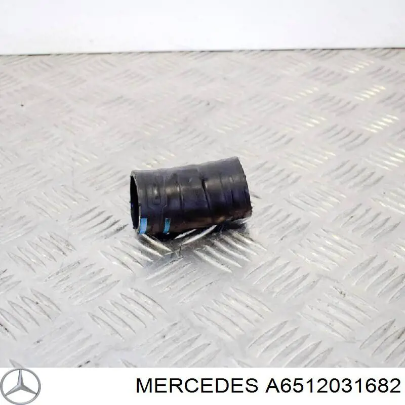 A6512031682 Mercedes tubo de refrigeración, termostato
