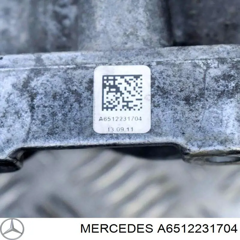 Soporte del soporte izquierdo del motor A6512231704 Mercedes
