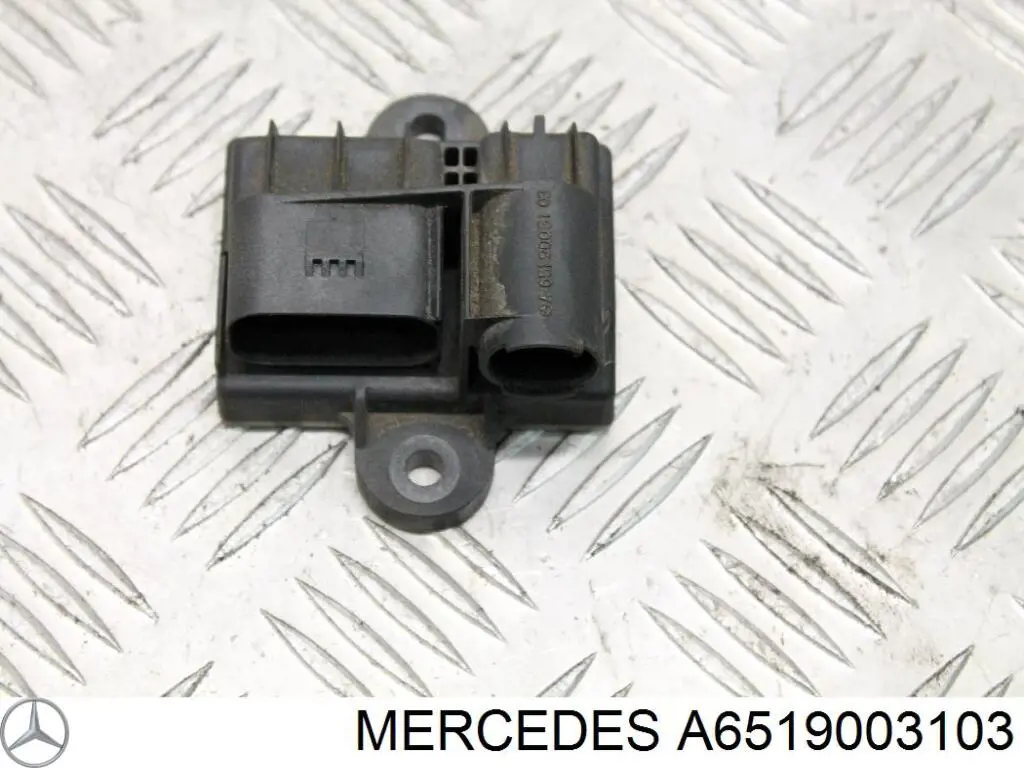 Relé de los calentadores A6519003103 Mercedes