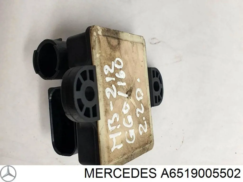 Relé de los calentadores A6519005502 Mercedes