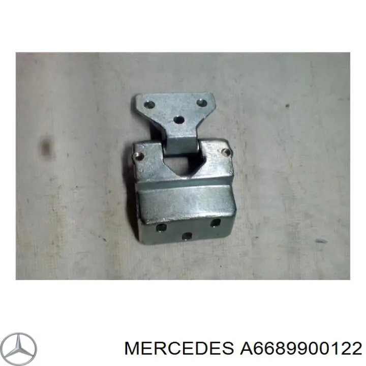 Tornillo culata A6689900122 Mercedes