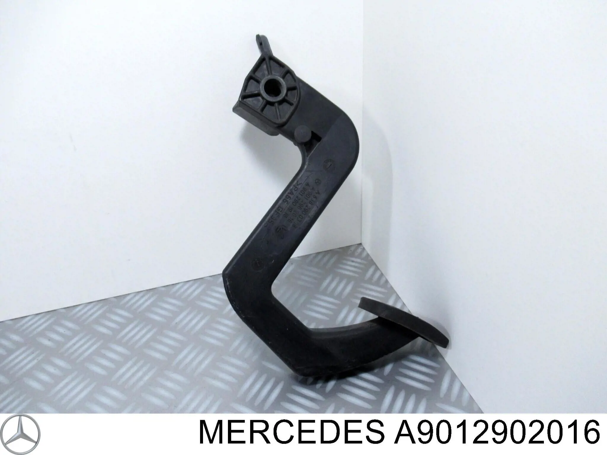 Comprar A9012902016 Mercedes Pedal embrague
