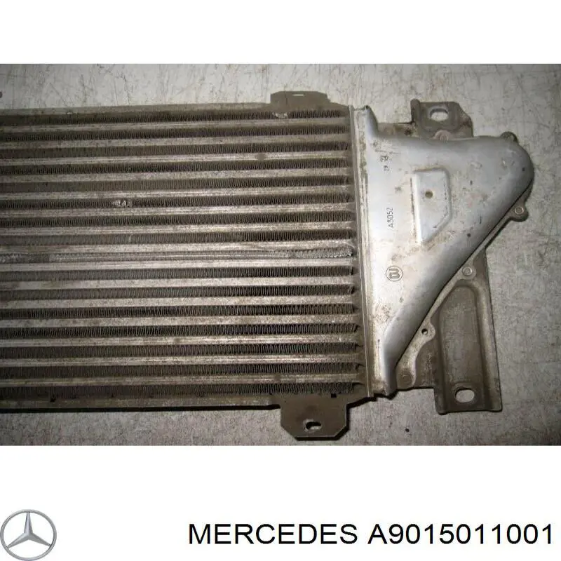 Radiador de aire de admisión Mercedes Sprinter I 4-t bus (904) (1995 - 2006) precio, desde 92,79 EUR