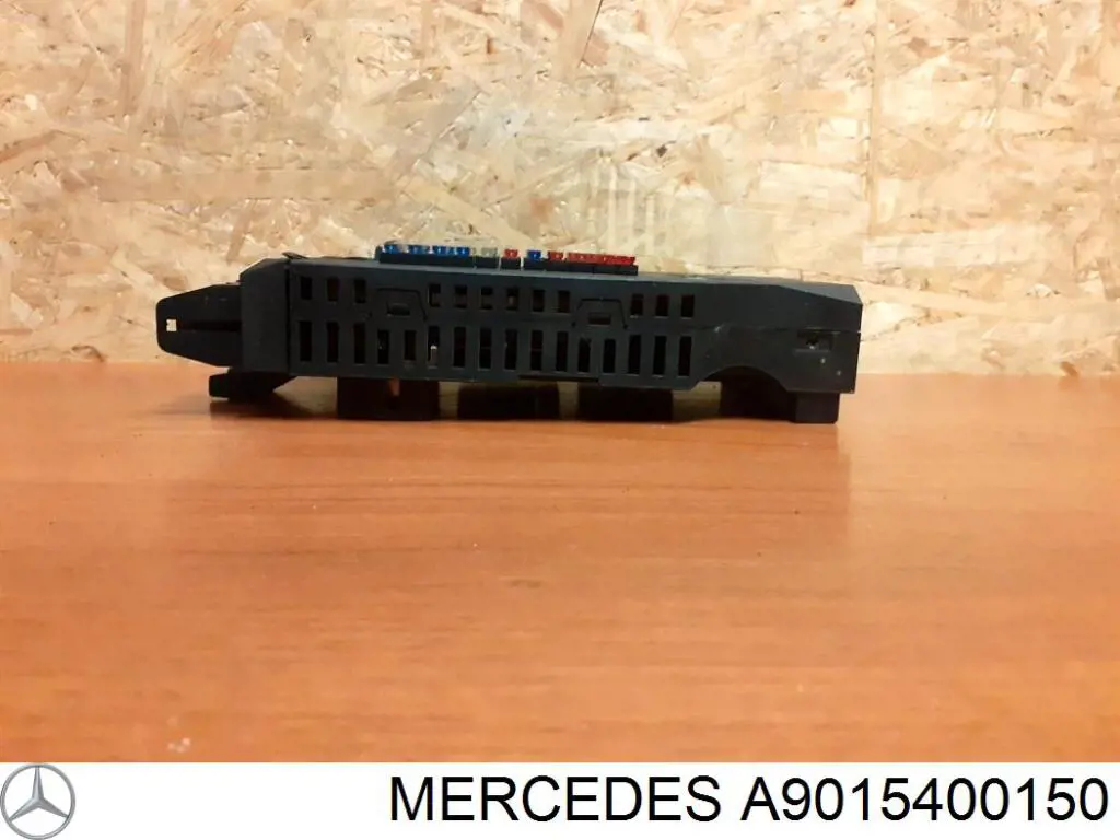 9015400150 Mercedes caja de fusibles