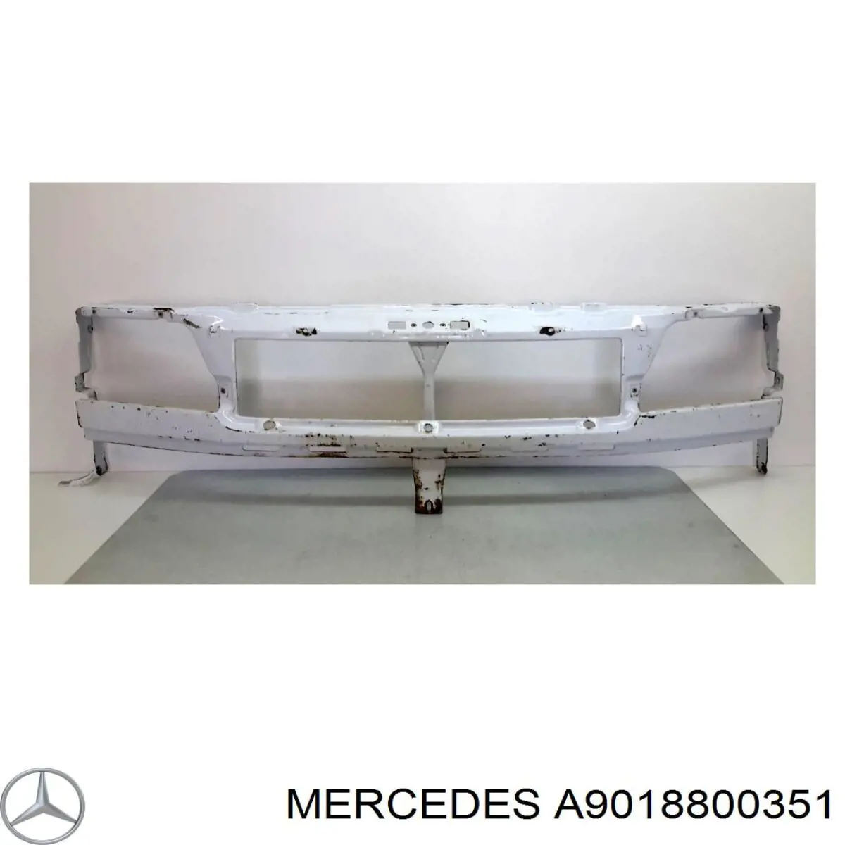 Panel de soporte del radiador y montaje de faros Mercedes A9018800351 precio, desde 118,19 EUR