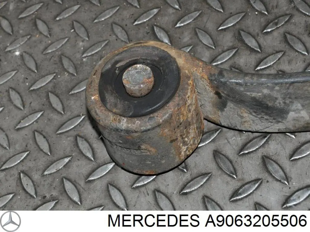 9063205506 Mercedes