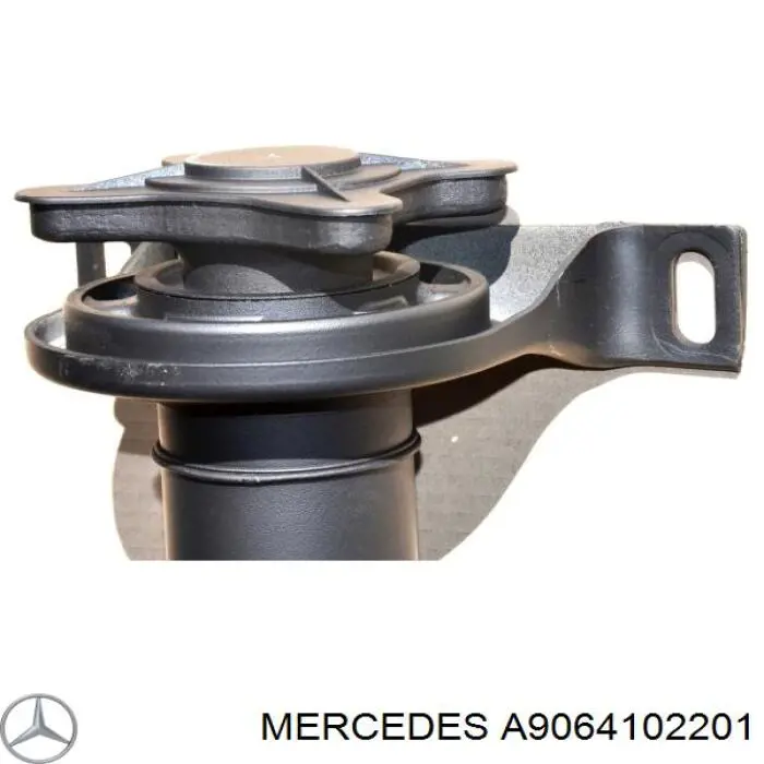 9064101501 Mercedes árbol cardán, eje delantero