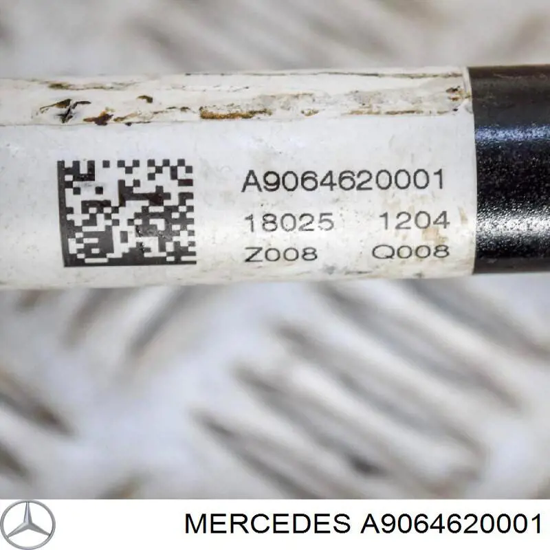 A9064620001 Mercedes columna de direccion eje cardan inferior