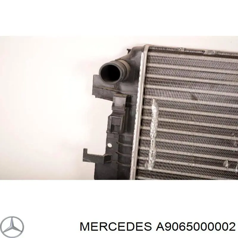 Comprar A9065000002 Mercedes Radiador de auto
