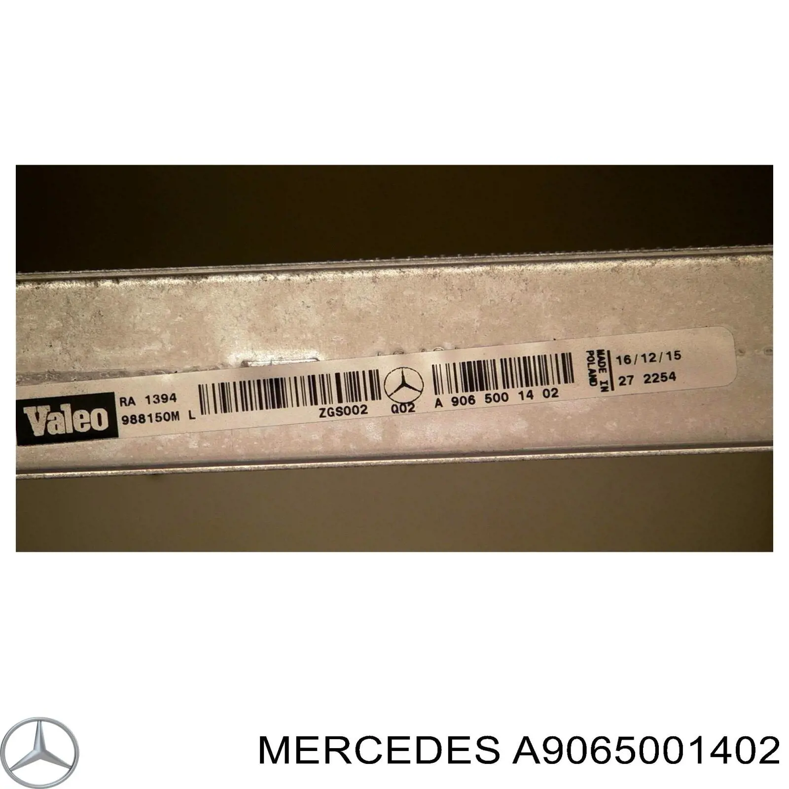 Comprar A9065001402 Mercedes Radiador de auto
