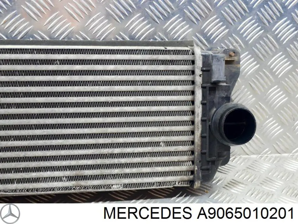 A9065010201 Mercedes intercooler