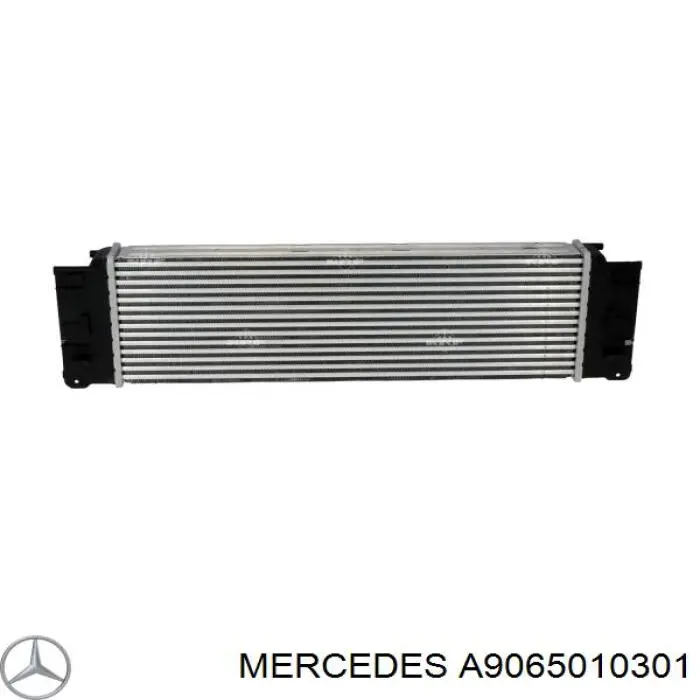 A9065010301 Mercedes radiador de aire de admisión