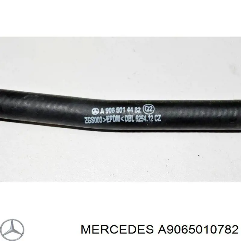 Comprar A906501078264 Mercedes Manguera inferior del vaso de expansión