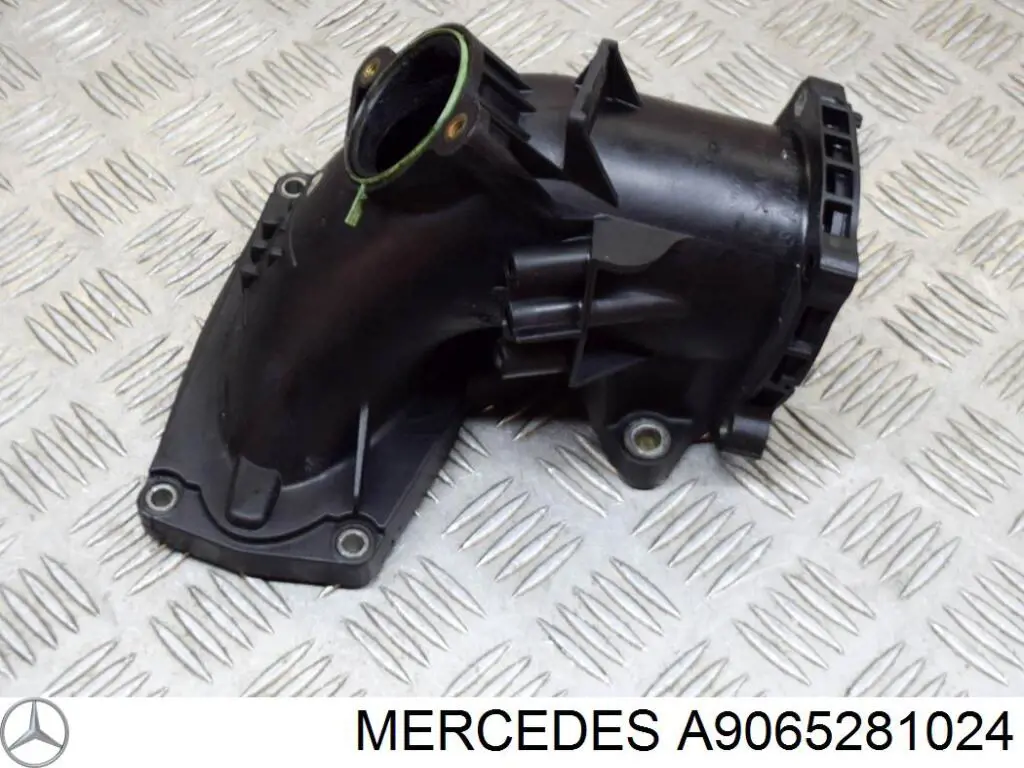 Conducto de aire, salida del filtro de aire Mercedes A9065281024 precio, desde 62,44 EUR