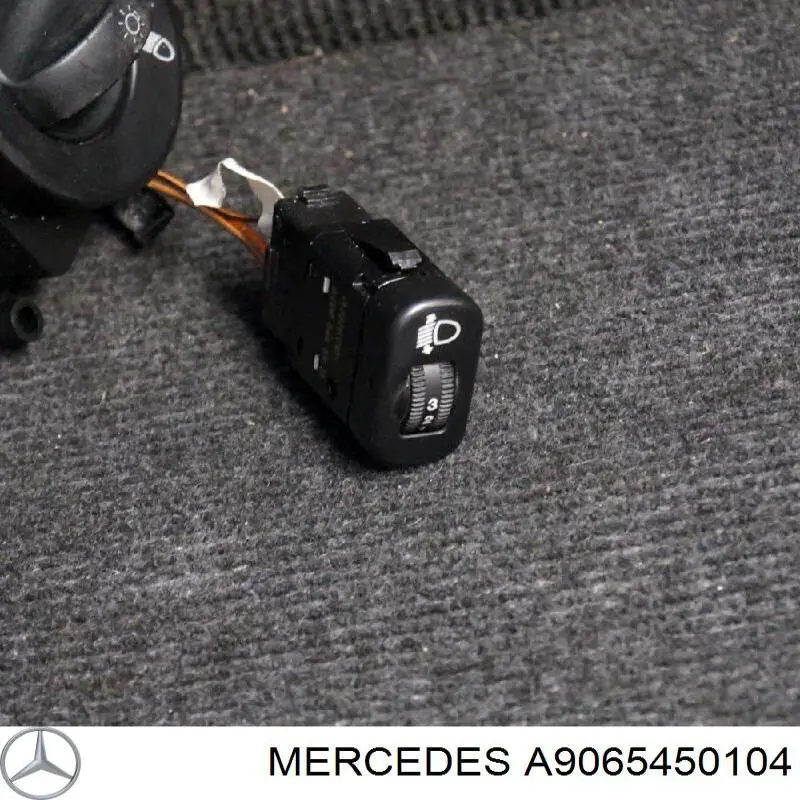  Mercedes A9065450104