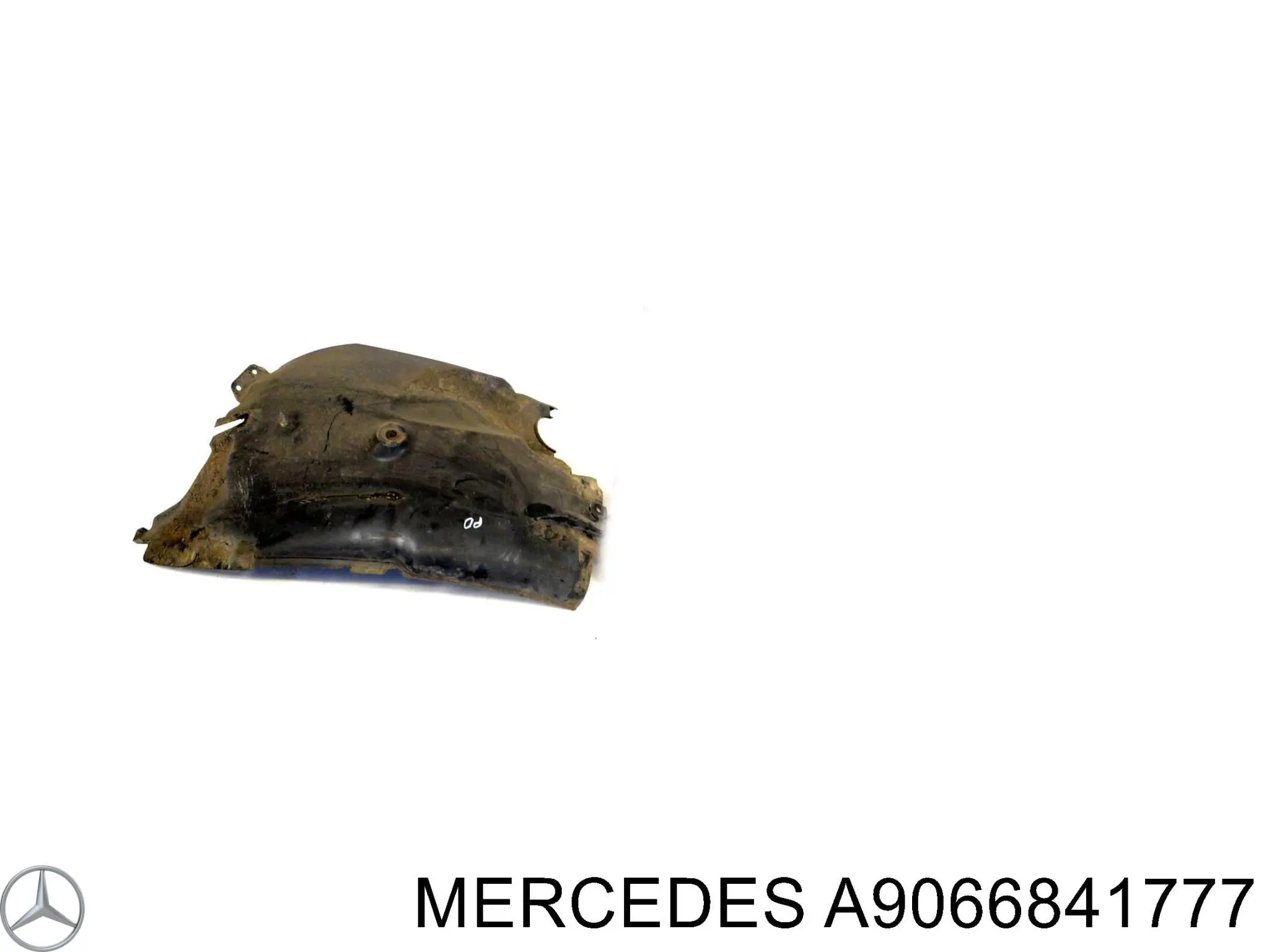 A9066841777 Mercedes guardabarros interior, aleta delantera, derecho delantero