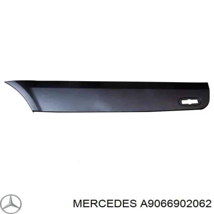 A9066902062 Mercedes listón embellecedor/protector, guardabarros trasero derecho