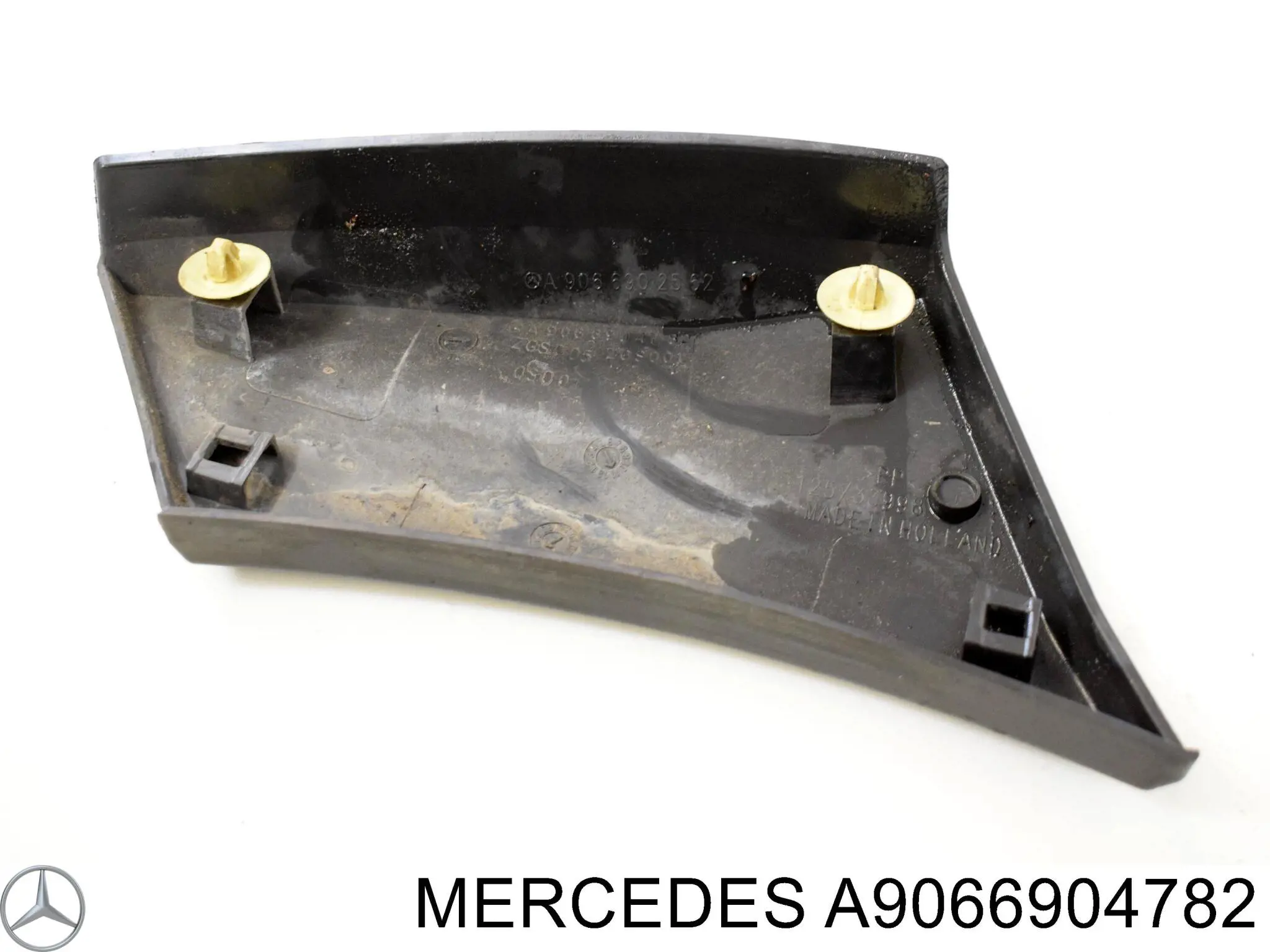 Comprar A9066904782 Mercedes Moldura del guardabarros delantero izquierdo