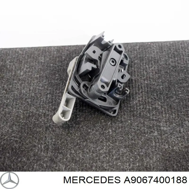 Comprar A9067400188 Mercedes Manija interior izquierda de puerta trasera batiente