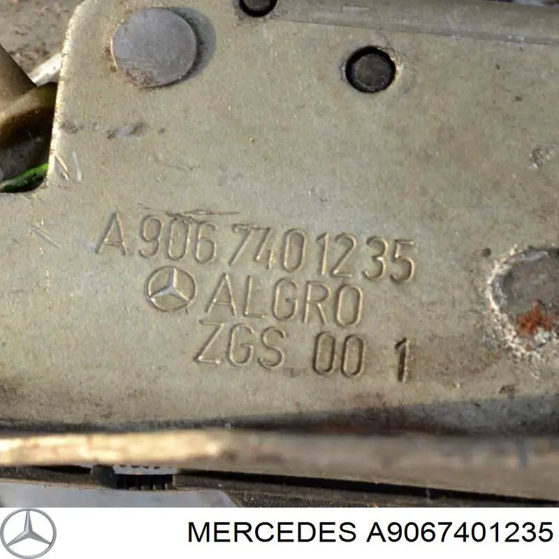 Cerradura inferior de puerta trasera izquierda de doble hoja Mercedes A906740123528 precio, desde 39,20 EUR