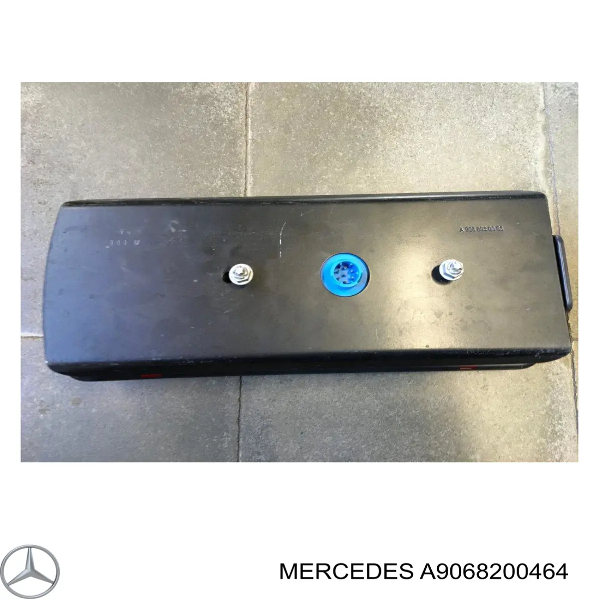 Piloto trasero izquierdo Mercedes A9068200464 precio, desde 54,83 EUR