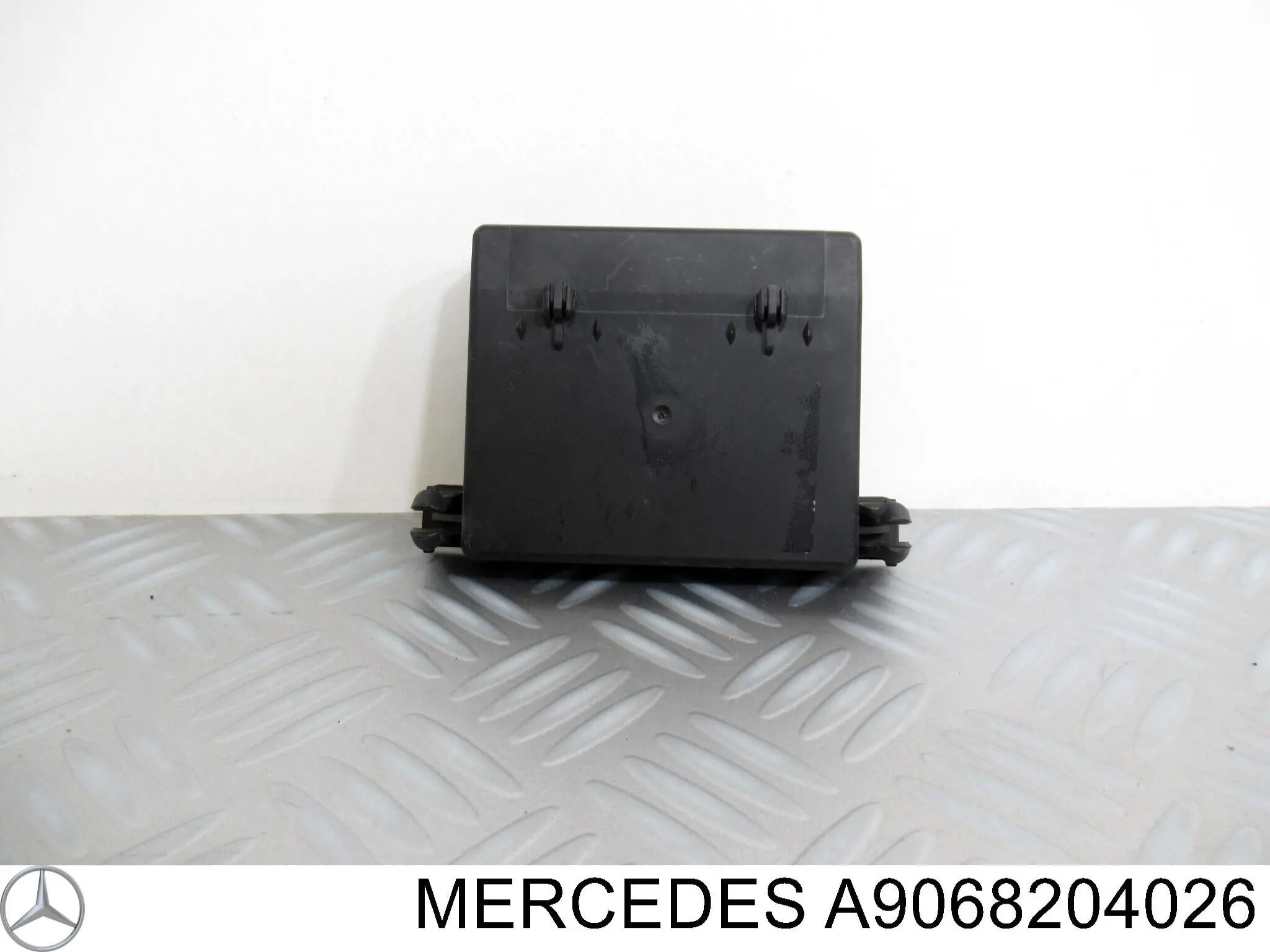  A9068204026 Mercedes