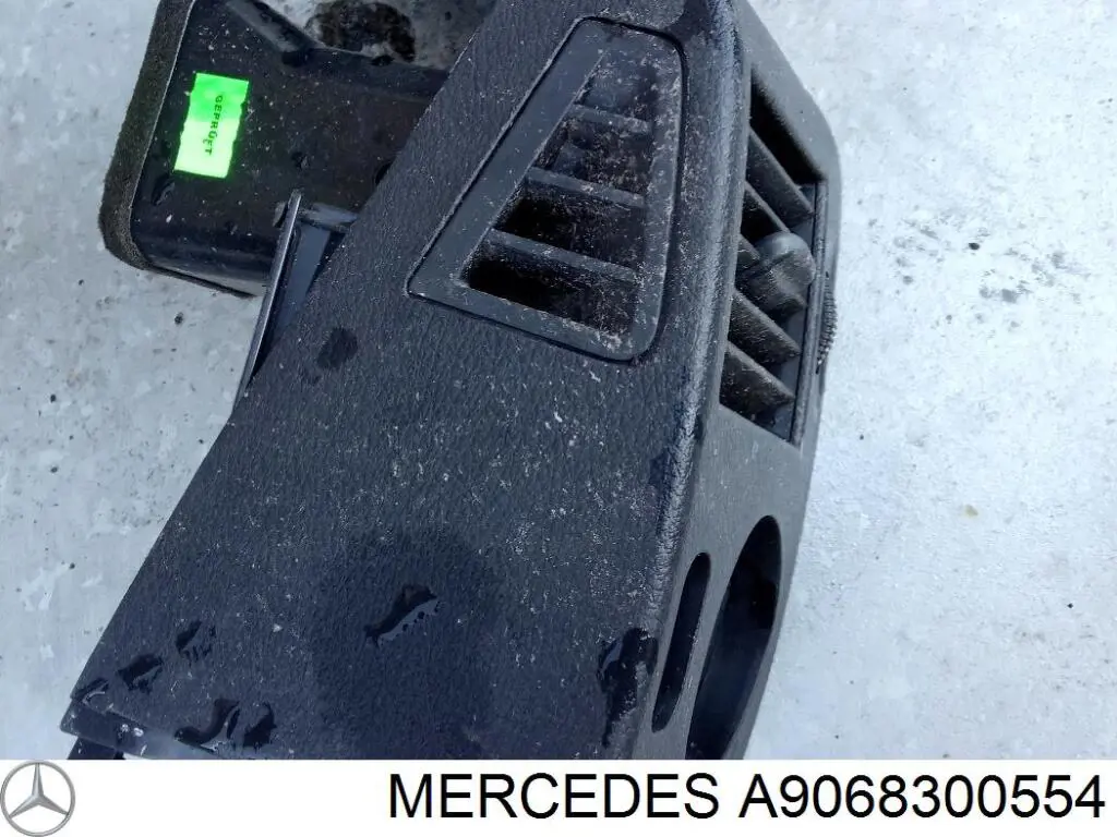 Rejilla aireadora de salpicadero derecha Mercedes Sprinter 3,5-T (906)