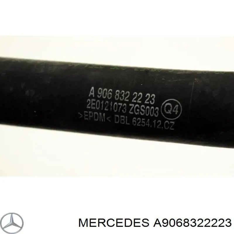Manguito de líquido refrigerante Mercedes A9068322223 precio, desde 4,08 EUR