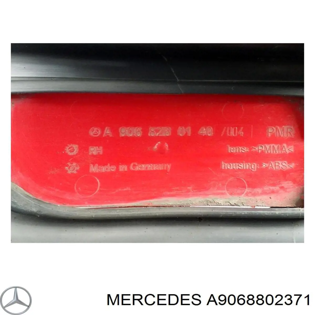 Parachoques trasero, parte derecha Mercedes A9068802371 precio, desde 18,85 EUR