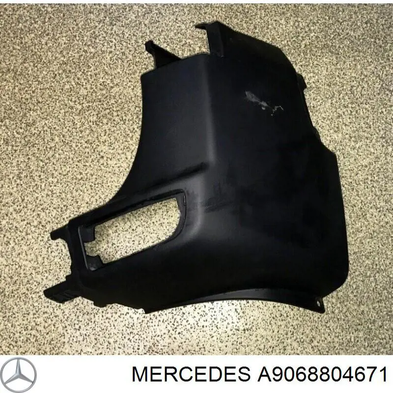 Parachoques trasero, parte derecha Mercedes A9068804671 precio, desde 18,85 EUR