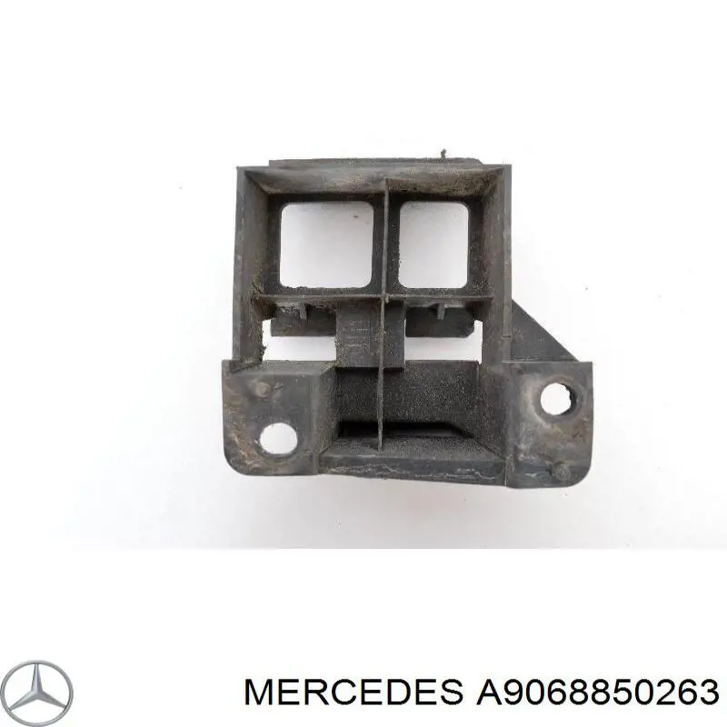 Comprar A9068850263 Mercedes Soporte de parachoques delantero derecho