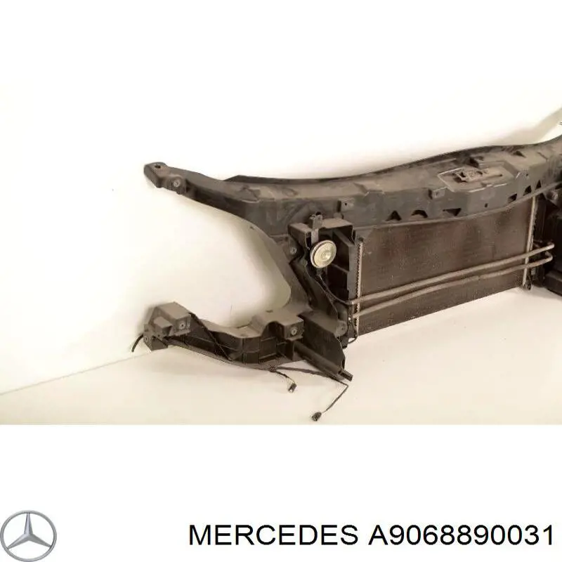 Comprar A9068890031 Mercedes Soporte izquierdo del radiador
