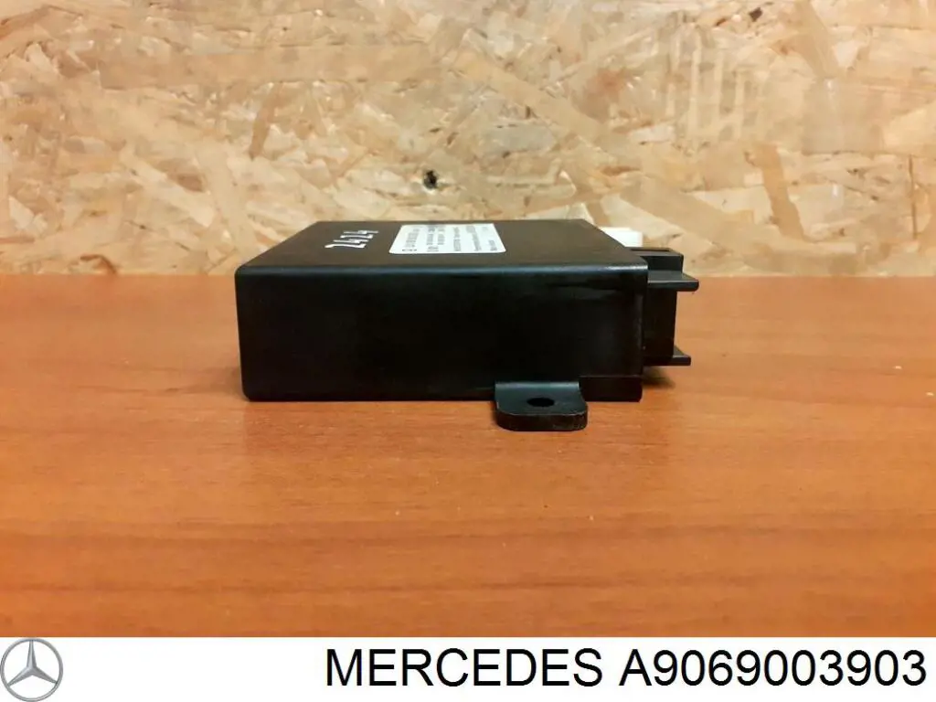 A9069003903 Mercedes