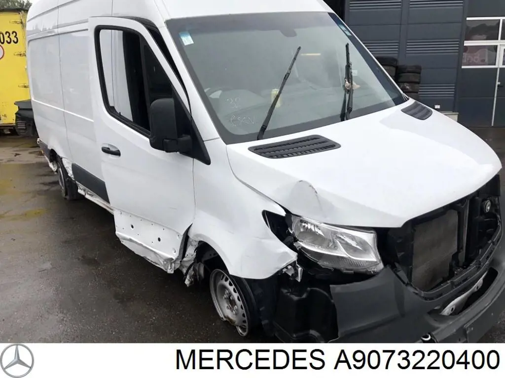 A9073220400 Mercedes Soporte de la ballesta delantera