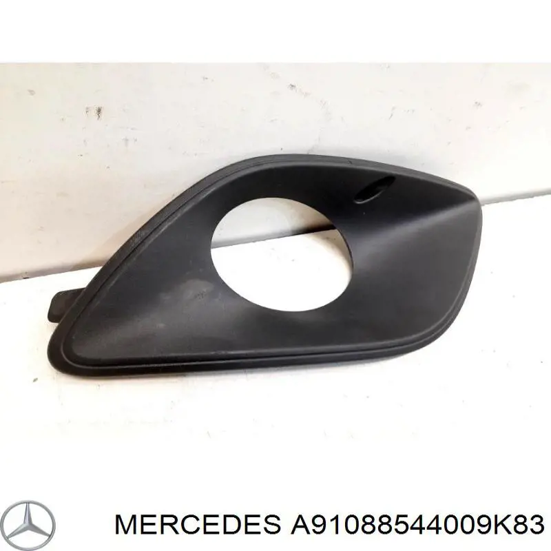 Tapa de rejilla de faro antiniebla delantero derecho Mercedes 91088544009K83 precio, desde 35,86 EUR